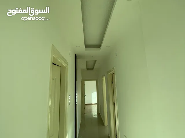 شقة للإيجار - ضاحية الرشيد - 130 متر - طابق ثالث