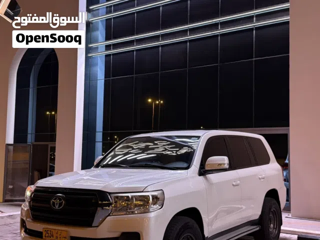 2018 Toyota Land Cruiser GXR