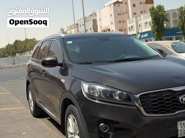 2018 كيا سورينتو Standard