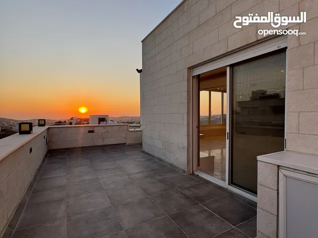 300 m2 3 Bedrooms Villa for Sale in Amman Hjar Al Nawabilseh