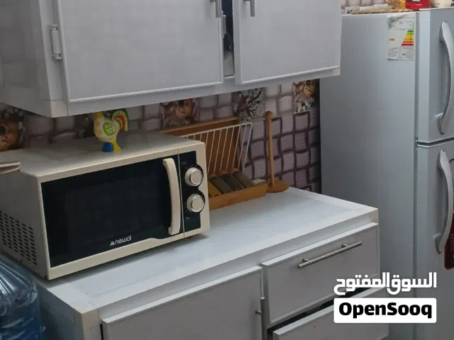 كاونتر 3 قطع كل قطعه متر والسنك مرمر تركي
