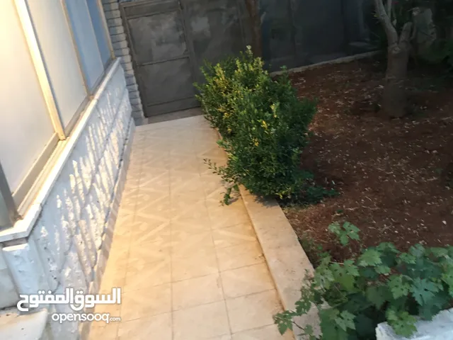 250 m2 3 Bedrooms Villa for Rent in Amman 5th Circle