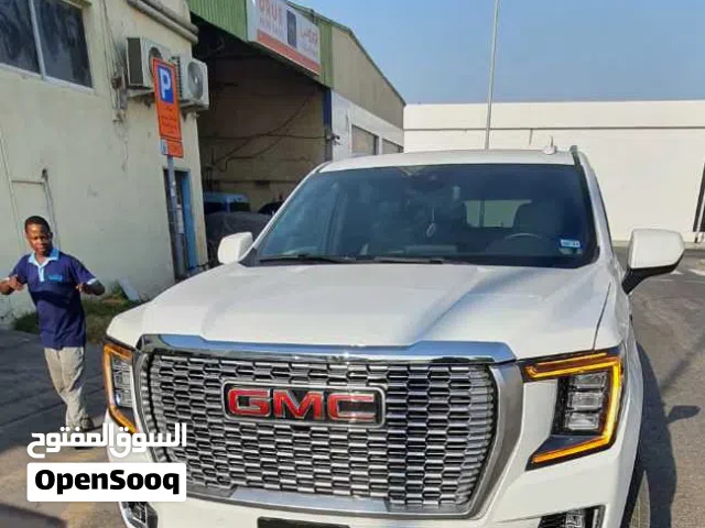Used GMC Yukon in Basra