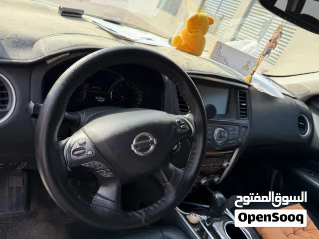 Nissan patgfinder for sale new tire full option