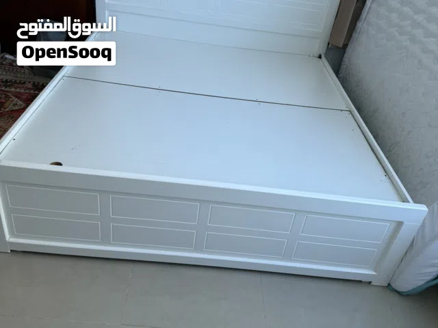 سرير مقاس 180*200