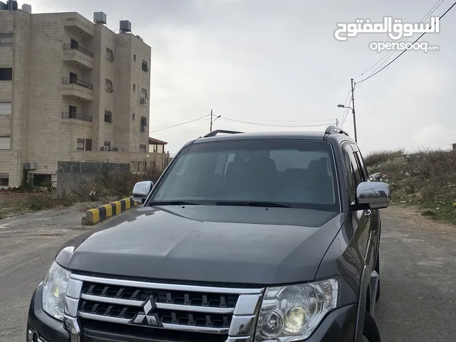 سيارات ميتسوبيشي باجيرو 2020 للبيع في الأردن