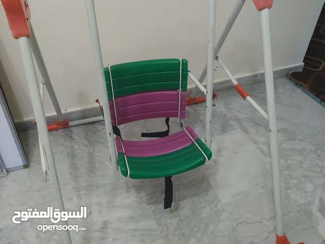 متفرقات ولوازم للبيع للأطفال والمنزل