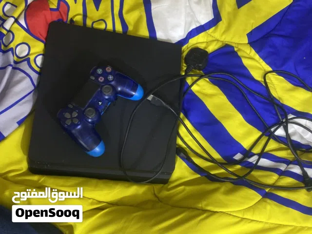 PS4 للبيع مستخدم جديد ب50
