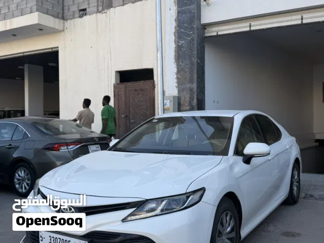 تويوتا كامري 2019 فاضيه امتع الدار اقرا الوصف