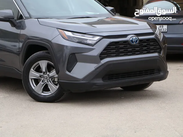 Used Toyota RAV 4 in Zarqa