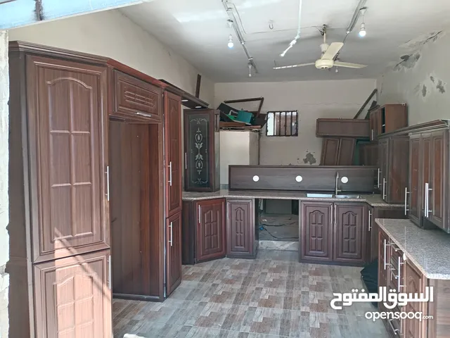 مطبخ المنيوم مستعمل بحال الوكاله مع جرانيت