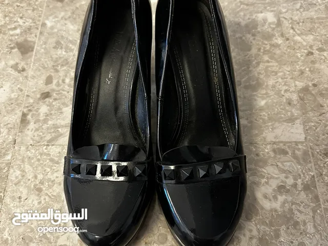 Vinci Women Heels