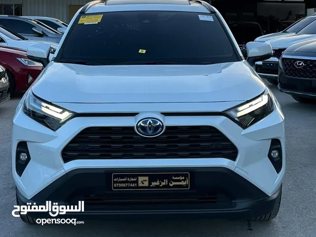 Used Toyota RAV 4 in Zarqa