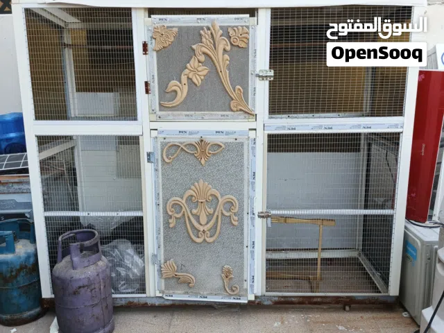 قفص حجم مناسب طول العرض 60 سانتي متر و الطول مترين السعر بي مجال