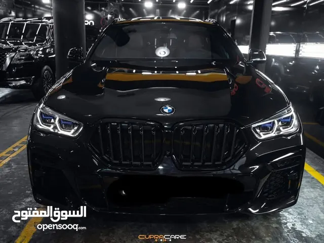BMW X6 xDrive40i موديل حديث - مواصفات فاخرة