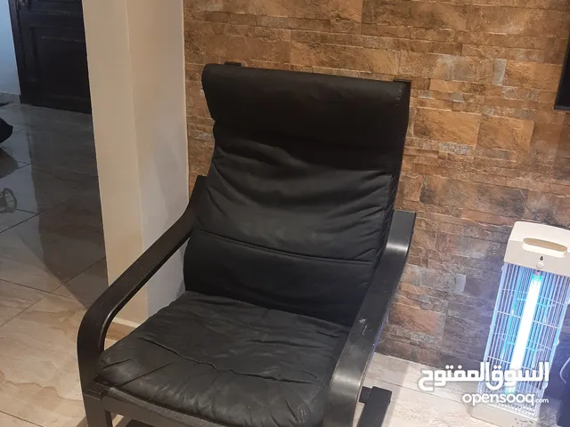 كرسي من ايكيا