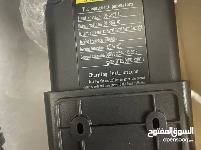 شاحن سياره تسلا