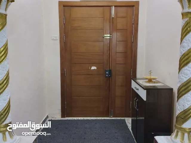 220 m2 4 Bedrooms Townhouse for Sale in Tripoli Ain Zara