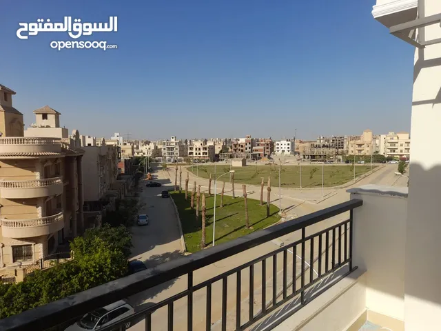 240 m2 3 Bedrooms Apartments for Sale in Giza 6th of October