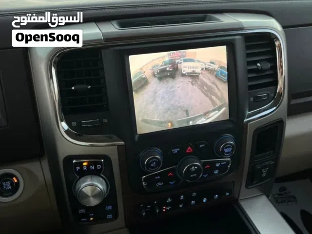 2016 دودج رام Laramie