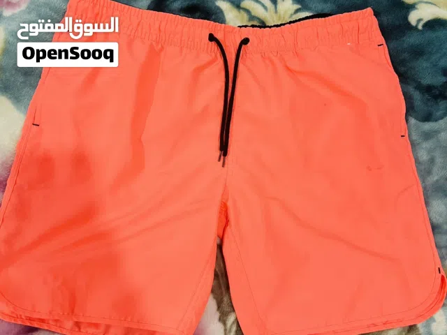 ملابس نظيفة جدا و انت تحتاجها اكيد