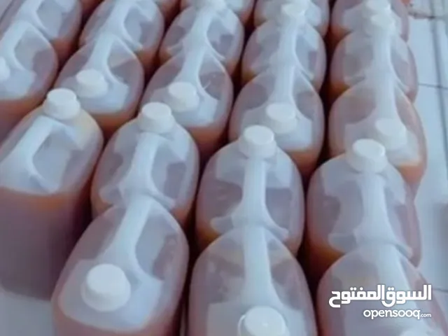 عسل سدر يمني من اجود انواع العسل اليمني. ثقه. مصداقيه. امانه. للتواصل الرقم في التفاصيل