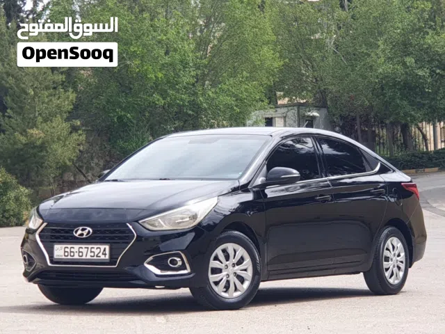2019 Hyundai Accent Standard