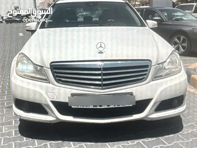 مرسيدس بنز C180. 2012. 150km بحالة فوق الممتازة