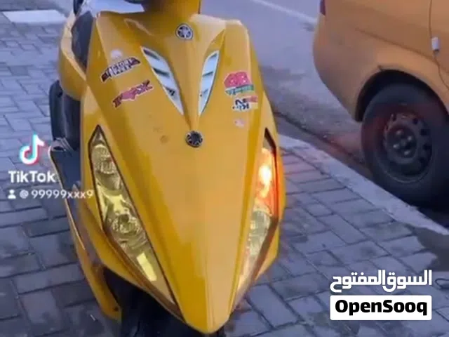 2016 ياماها Bolt