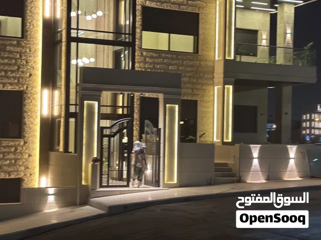 شقة طابق اول فاخره للبيع بعبدون مقابل السفاره السوريه بمواصفات عاليه للنخبه مساحه 230 متر