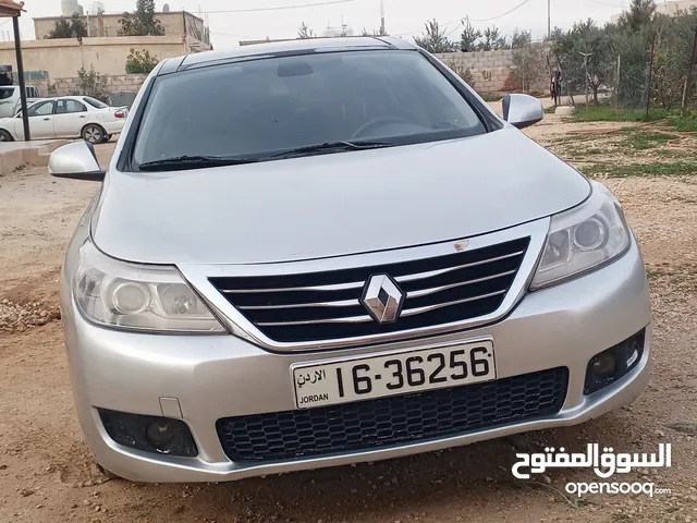 Renault Latitude 2011 in Mafraq