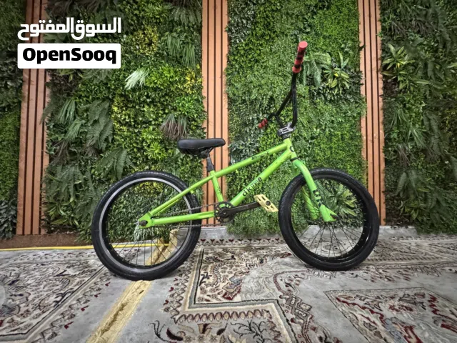 دراجة دي كي dk مركب عليها قلب سبروزا وسيتر جديد بي ام اكس جديد و ومسكات جديدة