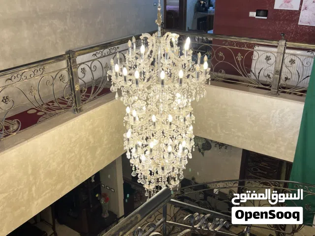 ثريا سقف نوع فاخر بعدة احجام و اشكال