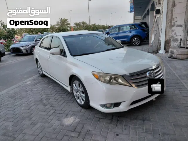 Used Toyota Avalon in Muharraq