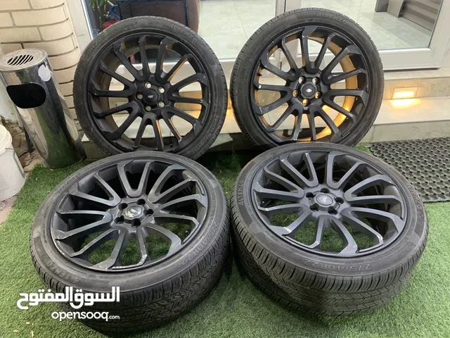 Other 22 Tyre & Rim in Hawally