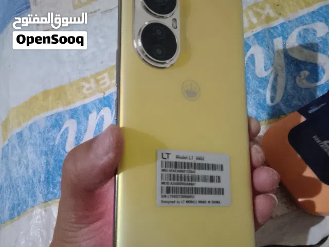 جوال L T ام 60 سعره 40الف ريال يمني