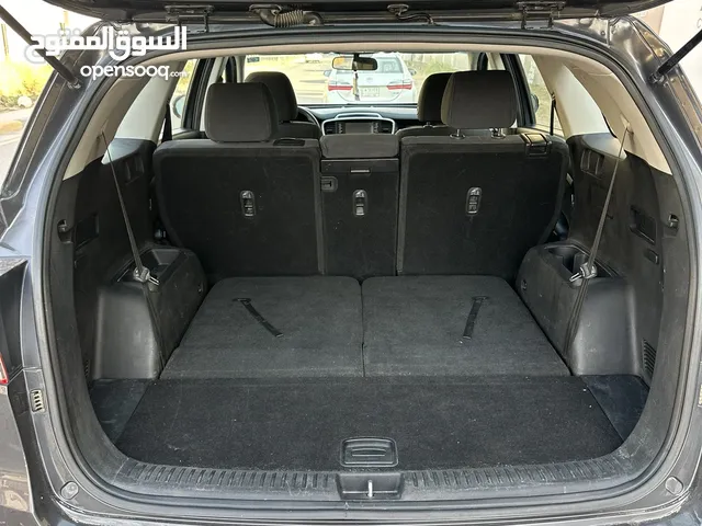 Used Kia Sorento in Baghdad