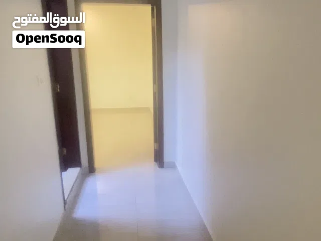 للايجار شقة نظيفه في العدان
