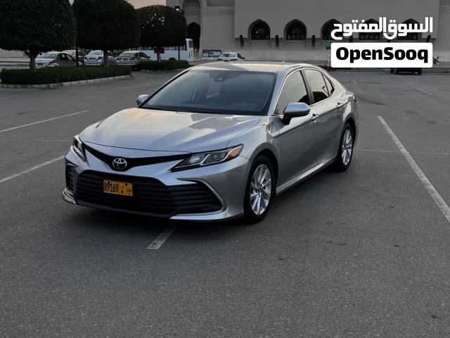 كامري نظيف للبيع موديل2021