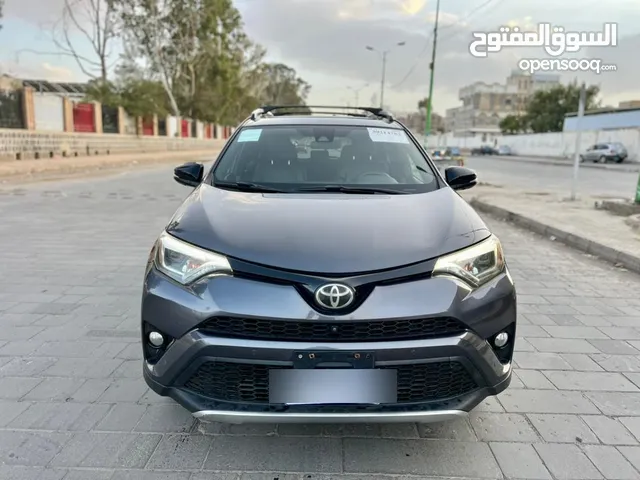 Used Toyota RAV 4 in Sana'a