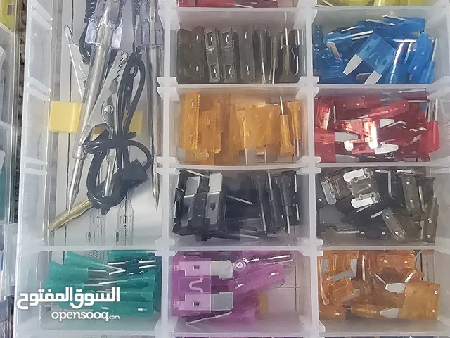 للبيع فيوزات للسيارة كامل العدة