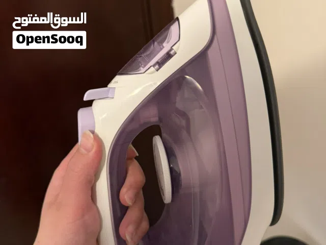 طاولة كوي ومكوى للبيع