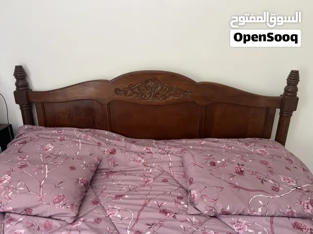 سرير مقاس 200*200