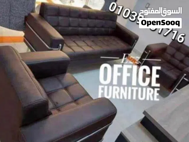 طقم انتريه مكون من كنبه 3 مقعد 2فوتيه