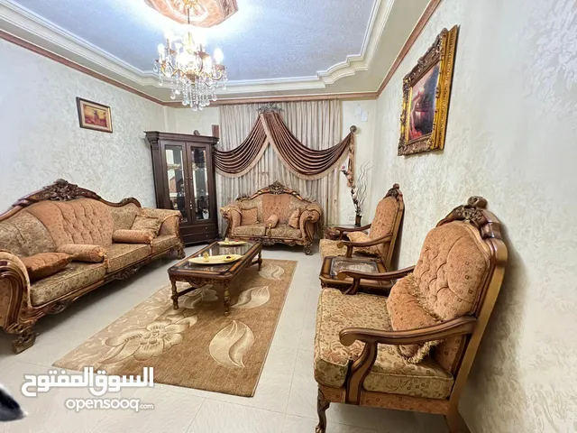 شقة مفروشة في مكان مميز جدا الحي الشرقي اربد