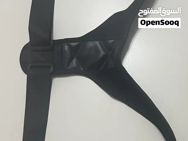 قفازات وأحزمه للفنون القتاليه