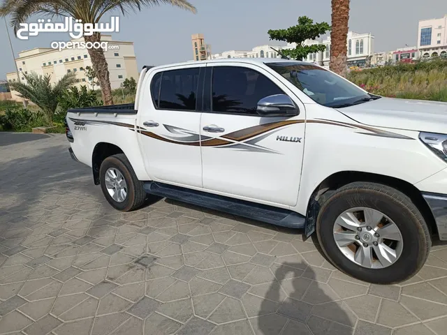 تويوتا بيكب دبل كابينة 4×4