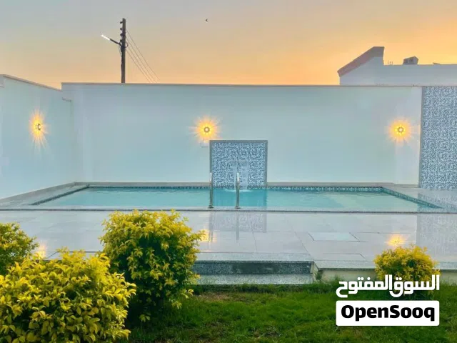 2 Bedrooms Farms for Sale in Tripoli Al-Baesh