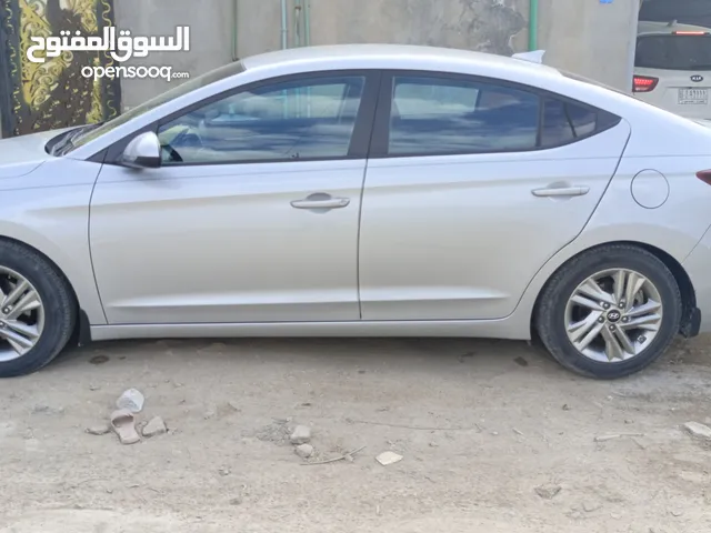 Used Hyundai Elantra in Basra