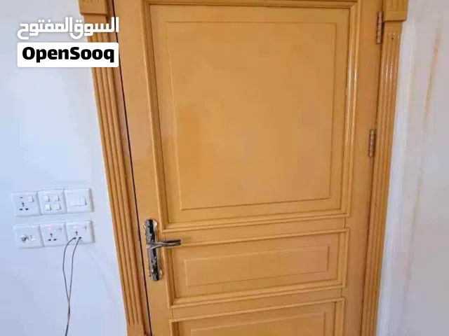ابواب خشب سويدي درجه اوالى ميرندي زان تيك طنب مقنواالعنوان صنعا ء جوار بيت عبده ربه عصر سنديا
